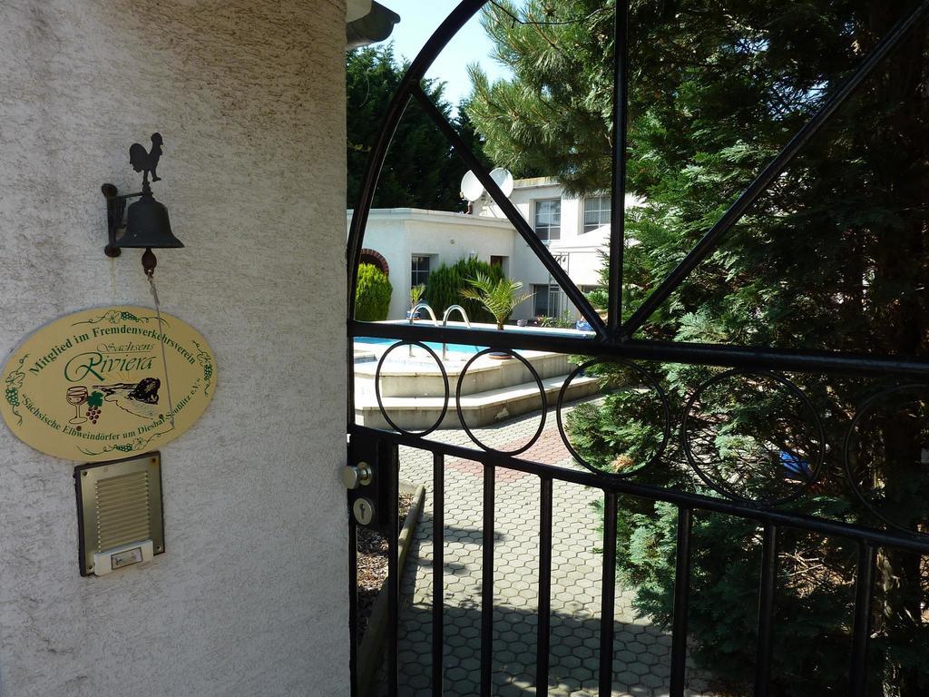 Pension Muench "Am Anger" Neuseusslitz Εξωτερικό φωτογραφία